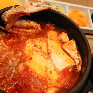 10グツグツが収まった。食べ頃か。 » 食べ歩き うまログ!