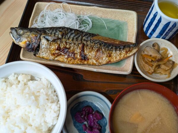 7さばの塩焼き定食ツイート済 » 食べ歩き うまログ!